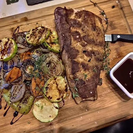 Spider House Aparthotel 4*