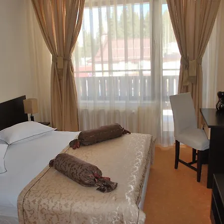 Hotel apartamentowy Spider House 4*